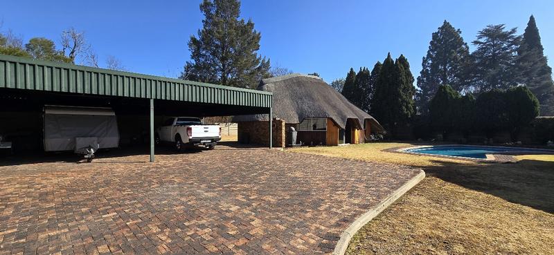 4 Bedroom Property for Sale in Vaalpark Free State